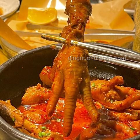 不开火烤肉自由：自制蘸料解锁美食新境界